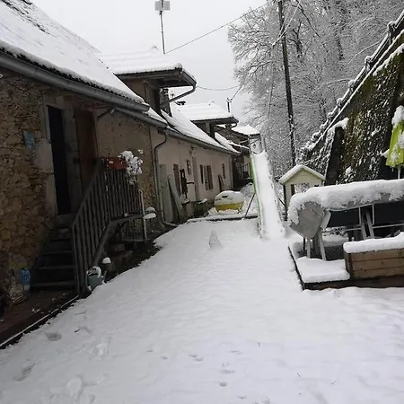Le Portougais, A Chanaz, La Petite Venise Savoyarde *