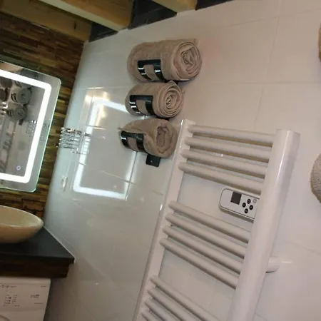 Le Portougais, A Chanaz, La Petite Venise Savoyarde Apartment Chanaz